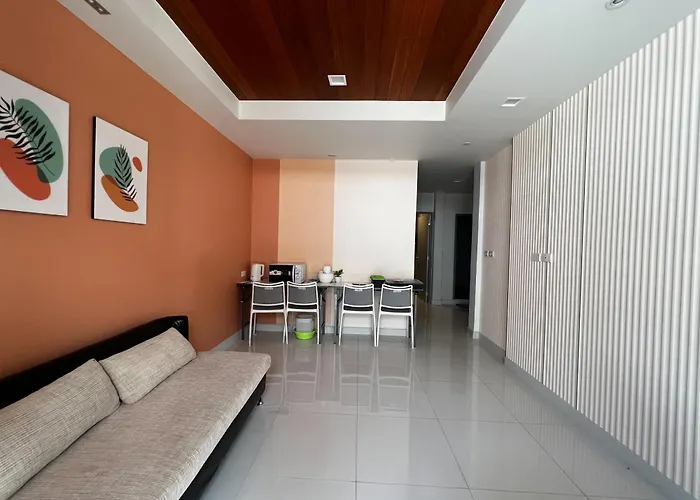 Aparthotel Smile At Kaset-sena Bangkok